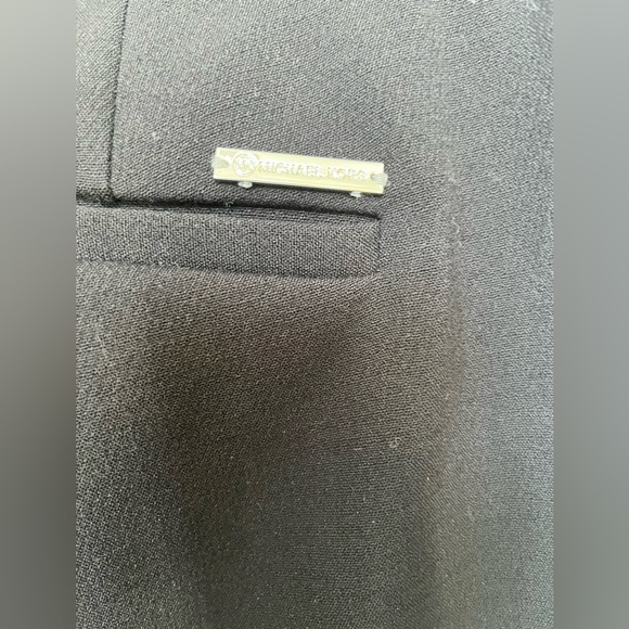 Michael Kors black cropped trouser size 6 item 06-32 - Picture 5 of 11